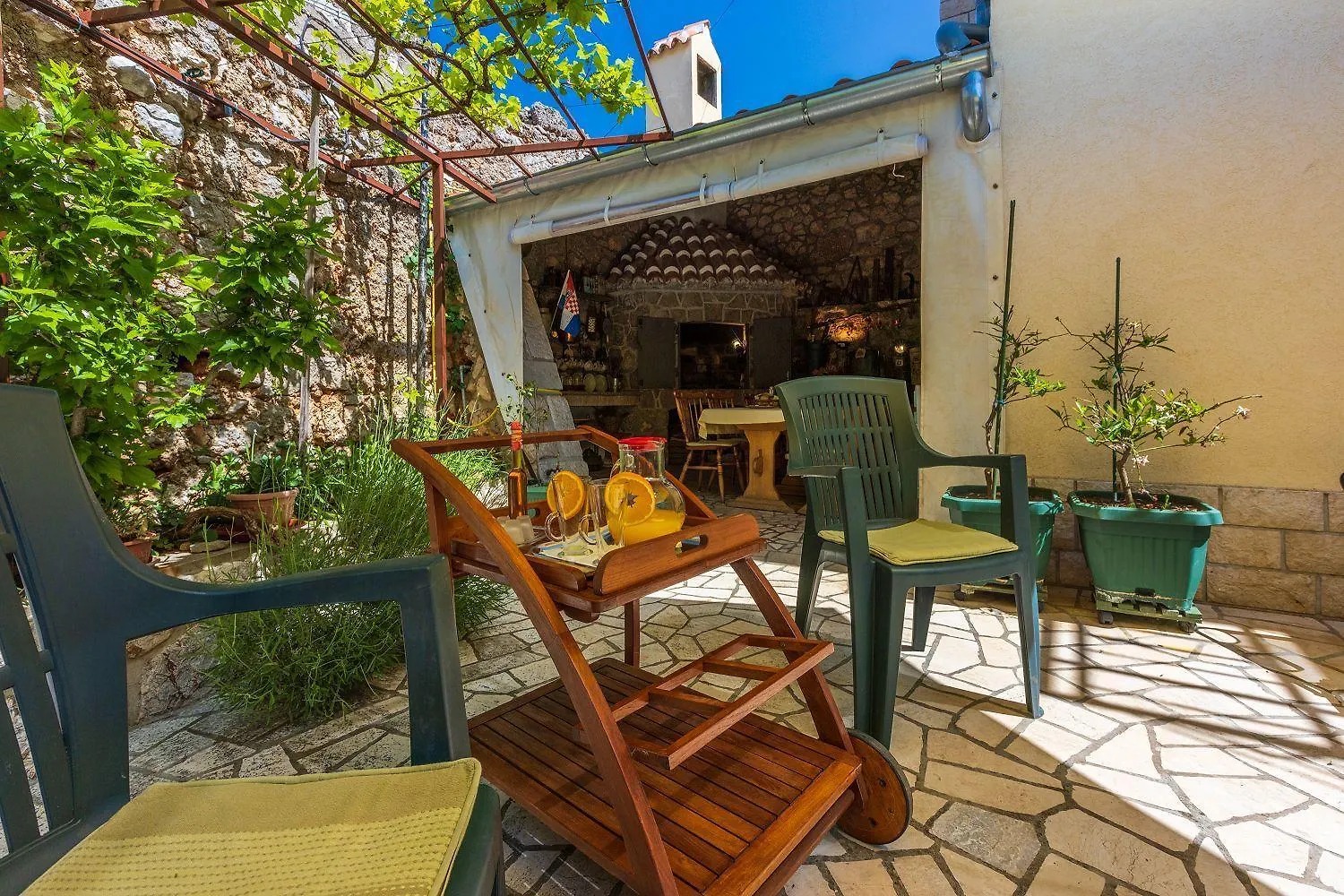 Mediterranes Ferienhaus Mit Meerblick, Aussendusche, Liegen, Grill, Waschmaschine - Haustiere Erlaubt Grizane-Belgrad Holiday home