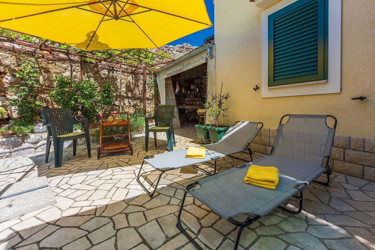Mediterranes Ferienhaus Mit Meerblick, Aussendusche, Liegen, Grill, Waschmaschine - Haustiere Erlaubt Grizane-Belgrad